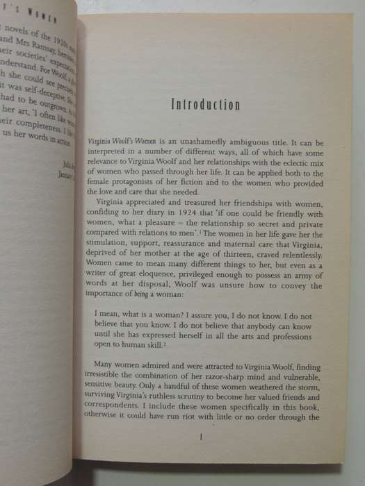 Virginia Woolf's Women - Vanessa Curtis