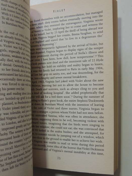 Virginia Woolf's Women - Vanessa Curtis