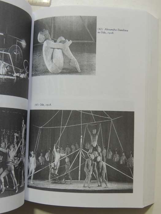 Diaghilev's Ballets  Russes- Lynn Garafola