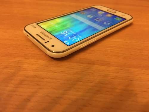 Samsung Galaxy J1 8GB Duo