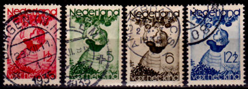 NETHERLANDS 1935, 4 Dec. CHILD CARE, set, UH, CV +/-R 210.00 view scans
