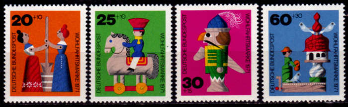 GERMANY 1971, 5 Oct. CHARITY STAMPS - TOYS, set, MNH, CV+/- R 30.00 view scans