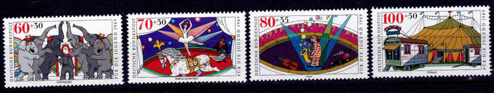 GERMANY 1989, 20 April. YOUTH HOSTEL - CIRCUS, set, MNH, CV+/- R 210.00 view scans