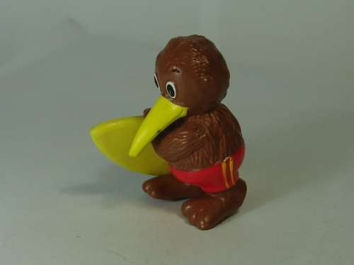 Large lot of 18 x Kiwi Folk collectible rubber figurines from the 80's, 60+mm high. Most very rare.