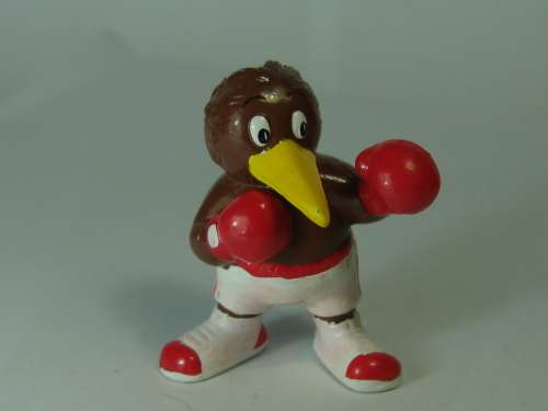 Large lot of 18 x Kiwi Folk collectible rubber figurines from the 80's, 60+mm high. Most very rare.