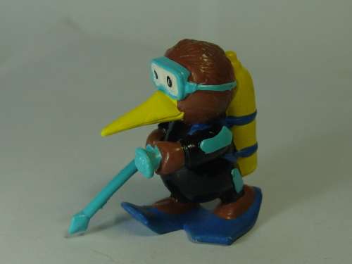 Large lot of 18 x Kiwi Folk collectible rubber figurines from the 80's, 60+mm high. Most very rare.