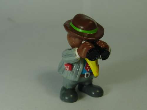 Large lot of 18 x Kiwi Folk collectible rubber figurines from the 80's, 60+mm high. Most very rare.