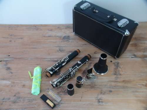 Vintage Santa Wood, Clarinet in original Case, excellent condition