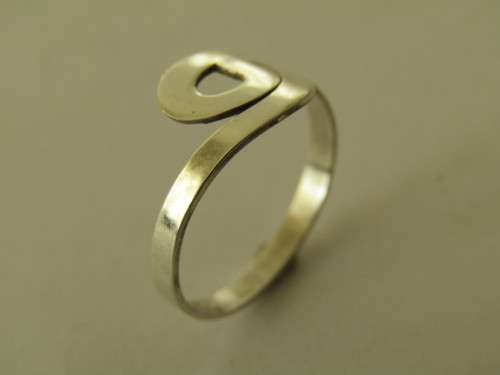 Vintage 925 solid silver Ring, stamped, 1.7 grams, many others ON SALE now