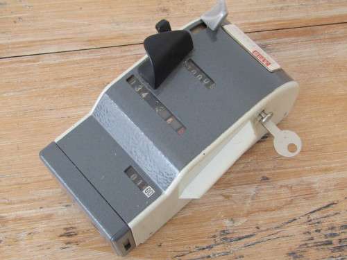 Vintage Postalia ADS computer, excellent condition **No reserve Telecommunication auction now on**