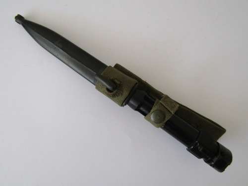 Vintage military rifle Bayonet with original scabard and Frog, 32cm