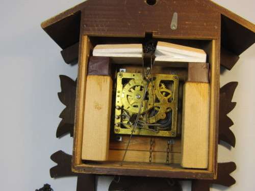 Vintage German made Black Forest mechanical Cuckoo Clock in excellent condition, 34cm x 24cm