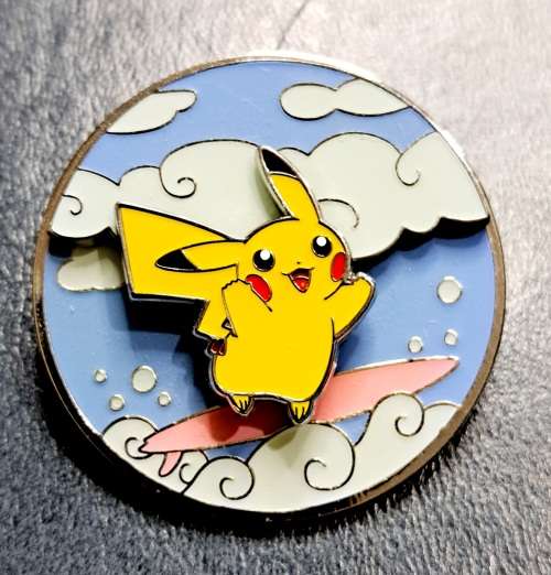 Pokemon Trading Cards - Original Celebrations Pikachu Deluxe Collectors Pin Badge - Approx 4cm - NM