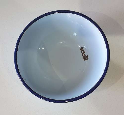 Enamel bowl as per photo