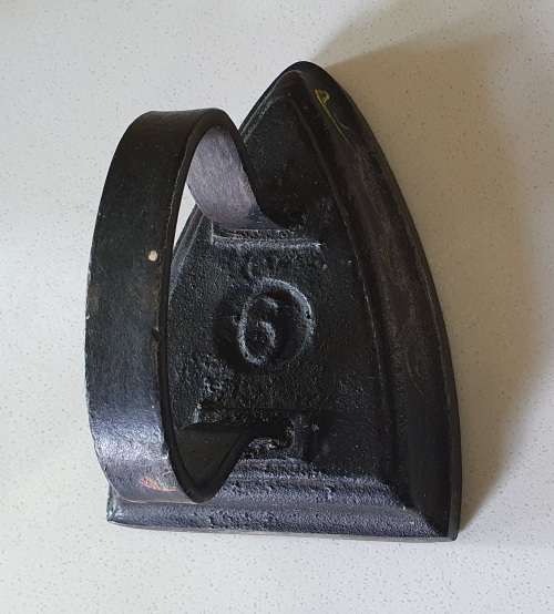 Vintage cast iron, coal stove clothing Sad Iron as per photo