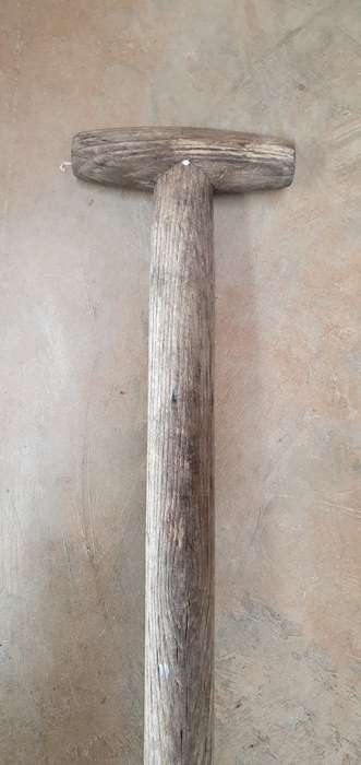 Vintage shovel as per photo