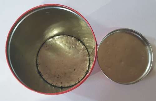 Woolworths tin as per photos