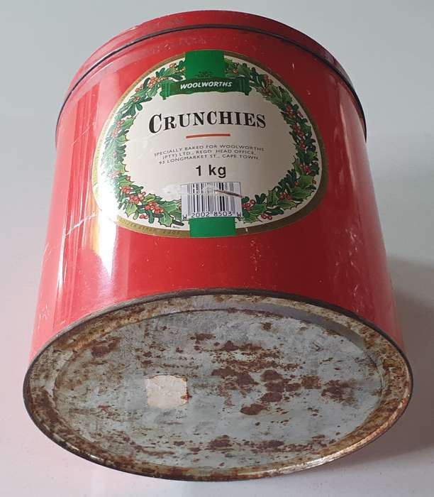 Large red Woolworths crunchies tin as per photos