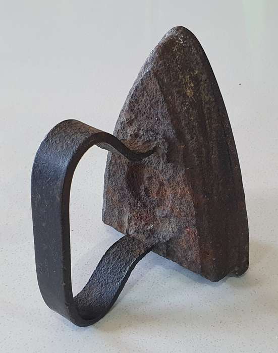 Vintage cast iron, coal stove clothing Sad Iron as per photo