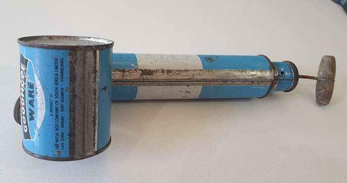 Vintage GOODHOPE WARE action sprayer as per photo