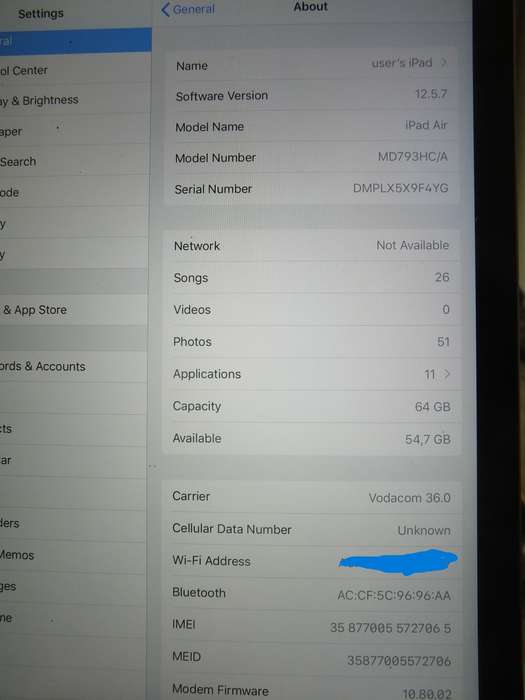 Apple iPad Air 64GB WiFi + Cellular / LTE with Original Apple Box in EXCELLENT Like New Condition