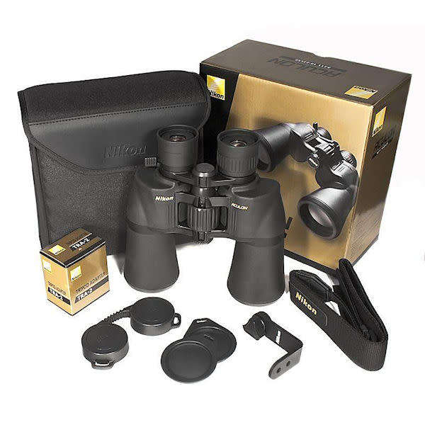 *RETAIL R3400* Nikon Aculon A211 16x50