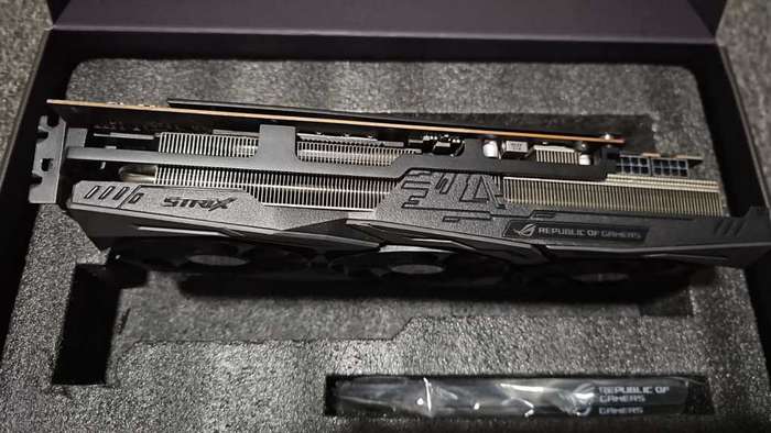 Asus Radeon RX 5700 XT ROG Strix Gaming OC