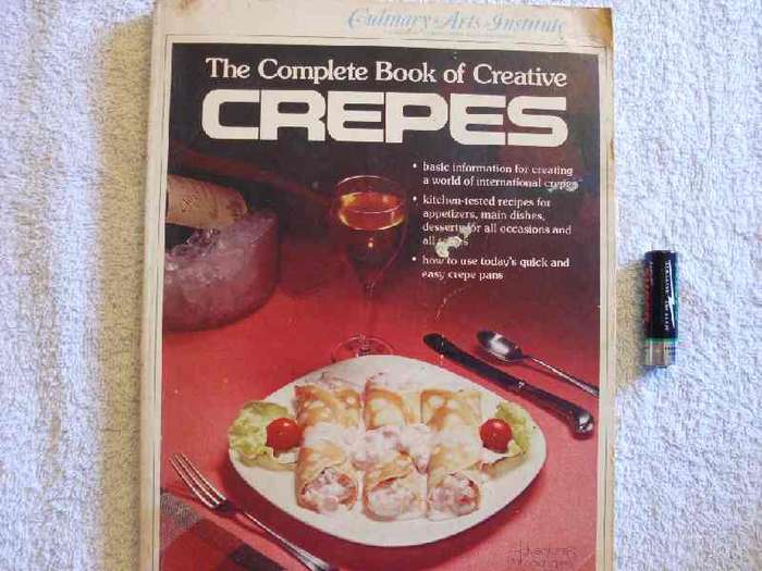 The complete book of creative Crepes