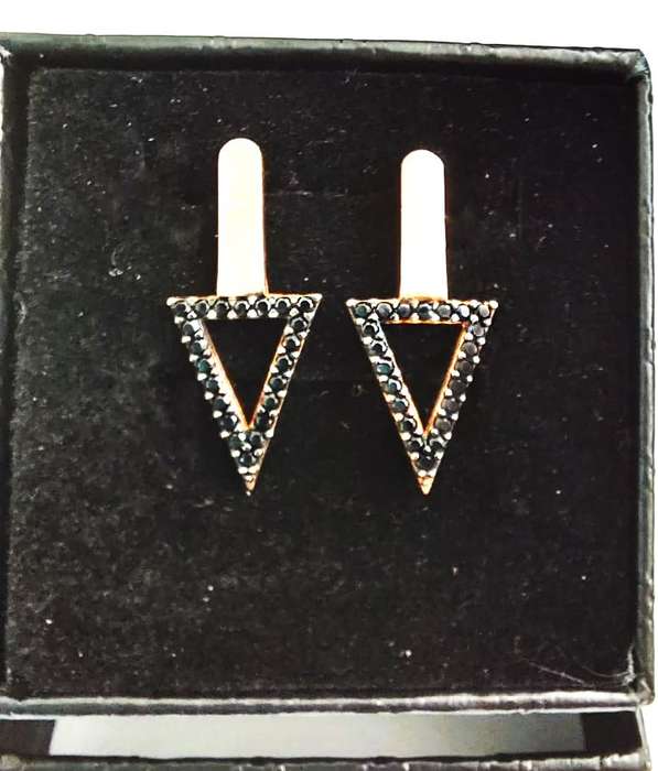 Authentic Rose Gold Turkish Earrings with Onyx Dots
