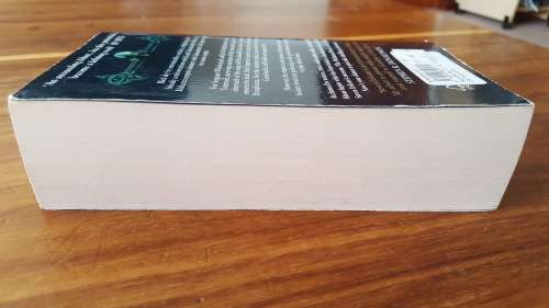 Gardens of the Moon (Malazan Book of the Fallen #1) by Steven Erikson