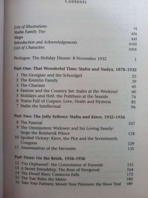 Stalin: The Court of the Red Tsar by Simon Sebag Montefiore