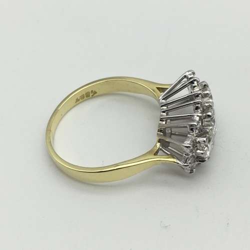 Fabulous 18ct Gold & Diamond Ring (V. R103 730)