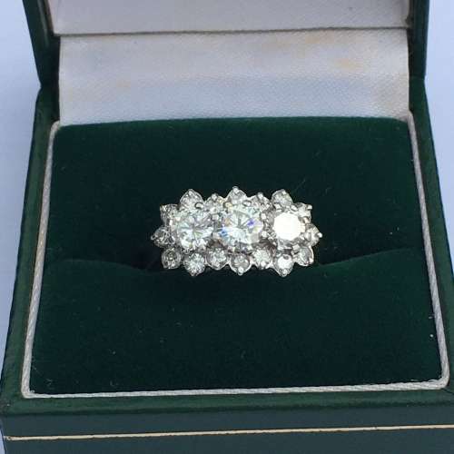 Fabulous 18ct Gold & Diamond Ring (V. R103 730)