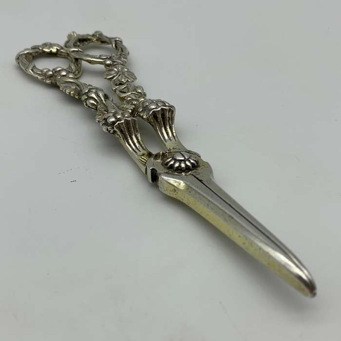 Antique Silver (William IV) Grape Scissors (1835)