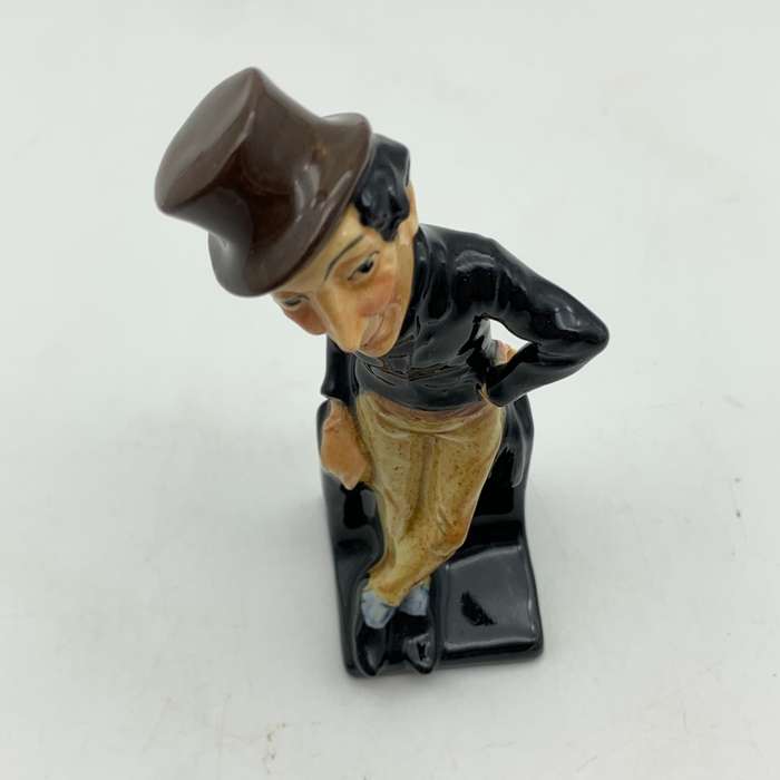 R/Doulton `Jingle` Dickens Figurine