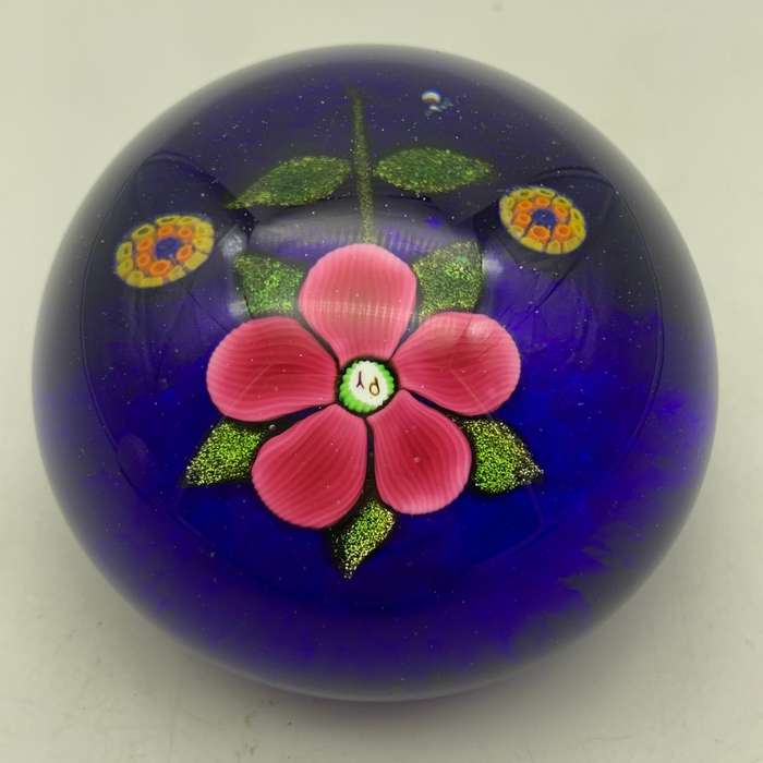 Rare `Paul Ysart` Glass (Pink Flower) Paperweight