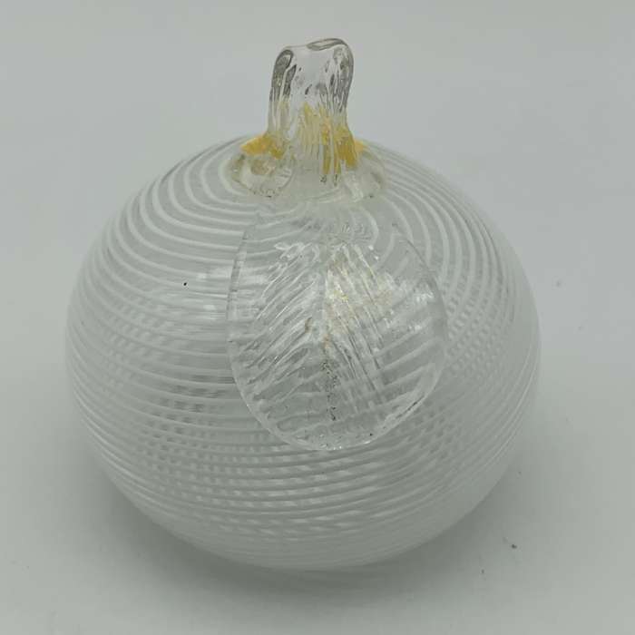 Vintage Murano `Apple` Art Glass Paperweight/Ornament