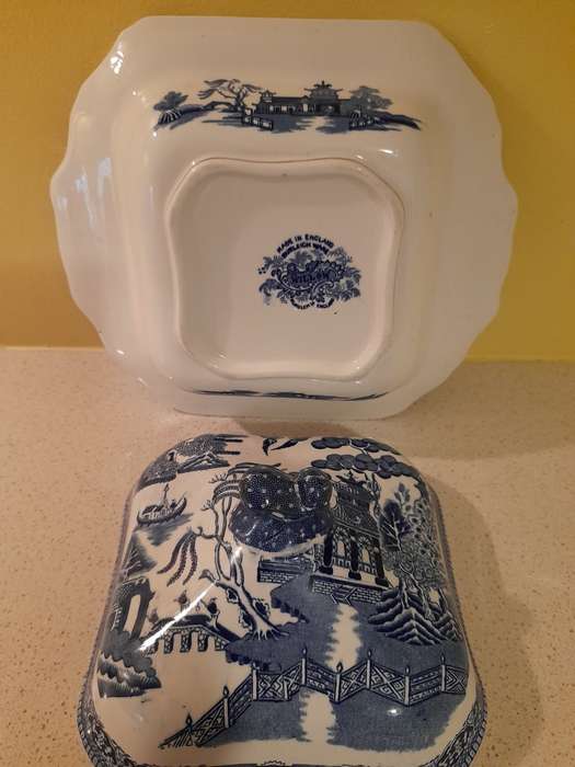BURLEIGHWARE DISH