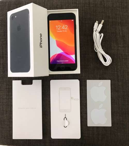 iPhone 7 - 32GB - MATTE BLACK