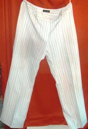 WHITE STRIPED PANTS. SIZE 16. CONDITION: AS NEW
