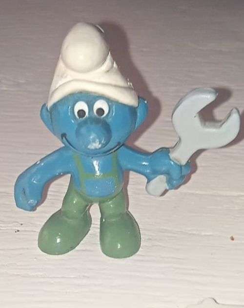 MECHANIC SMURF COLLECTIBLE 1970 SCHLEIGH PEYO