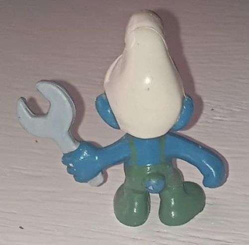 MECHANIC SMURF COLLECTIBLE 1970 SCHLEIGH PEYO