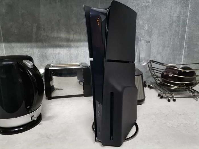 OFFICIAL PS5 SLIM BLACK FACE PLATES
