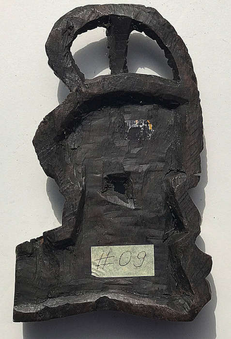 #09 African Art  Face from side, wood carvings