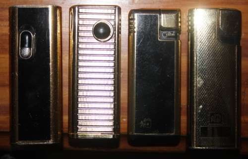 4 Used Electronic Lighters