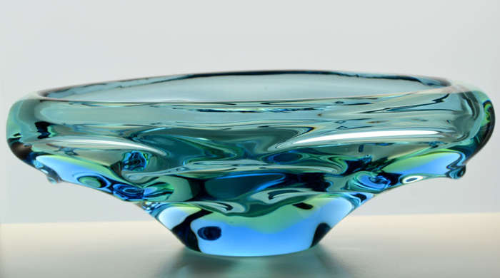 Dazzling, heavy Czech Art Glass bowl, designed by Jan Beranek (1933-) for Skrdlovice Glass in 1959