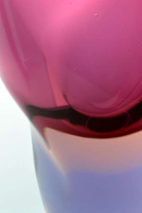 MAGNIFICENT & VERY RARE MARIA STAHLIKOVA CZECH ART GLASS VASE, DESIGNED FOR SKRDLOVICE GLASS WORKS