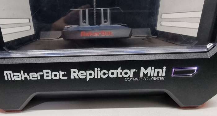 3D Printer - Makerbot: Replicator Mini 5th Gen !Spares or Repairs!
