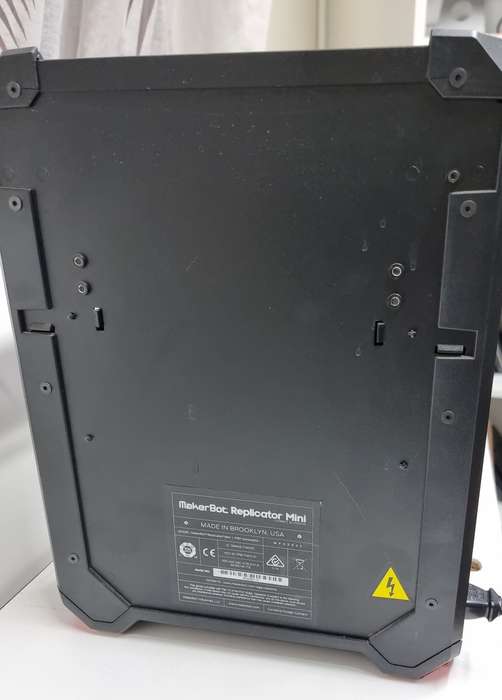 3D Printer - Makerbot: Replicator Mini 5th Gen !Spares or Repairs!