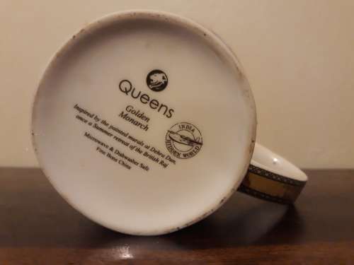 A Gorgeous Collector`s Cup/Mug by Golden Monarch